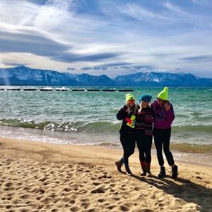 urban outfitters | neon beanie bundle